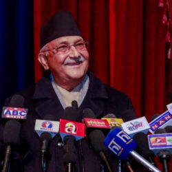 माघ १४ बाट कोरोनाको खोप लगाउन सुरू हुन्छ – प्रधानमन्त्री