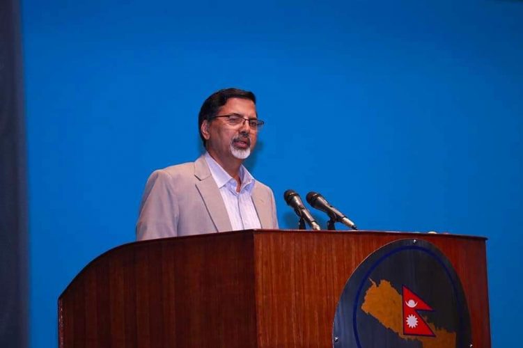 चौतफी आलोचनापछि  संसदमा आफ्ना कुरा राखेर राजीनामा दिने तयारीमा अर्थमन्त्री शर्मा