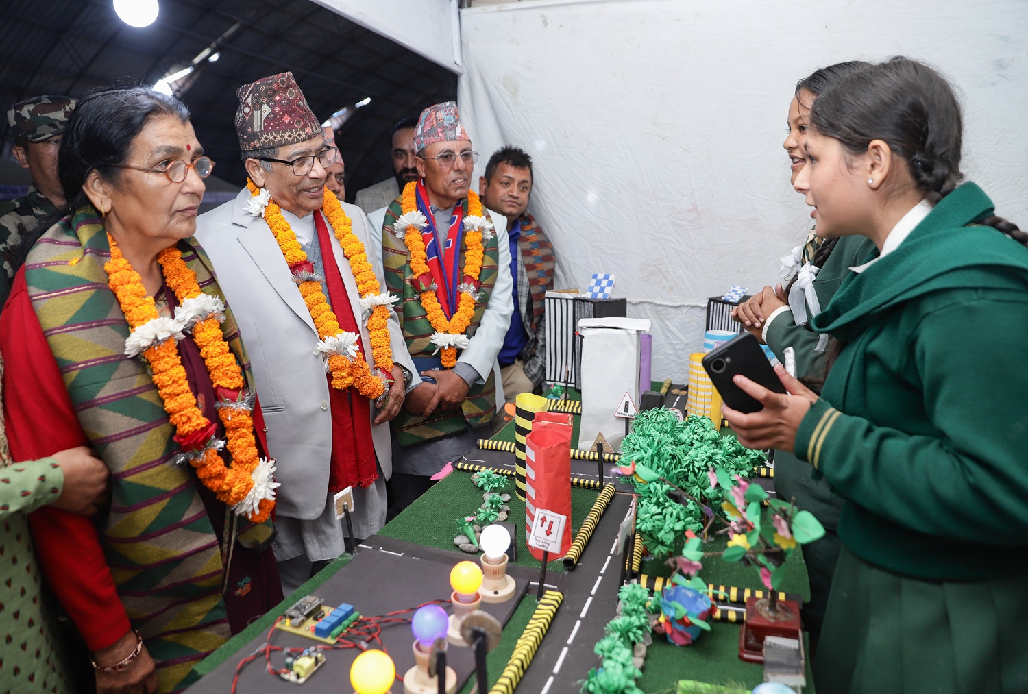 बालबालिकाको प्रतिभा पहिचान गरी प्रेरित गर्न जरुरीः प्रदेश प्रमुख भट्ट