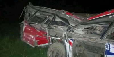 बैतडीकाे बढ्गाउँमा जन्ती बोकेको बस दुर्घटना