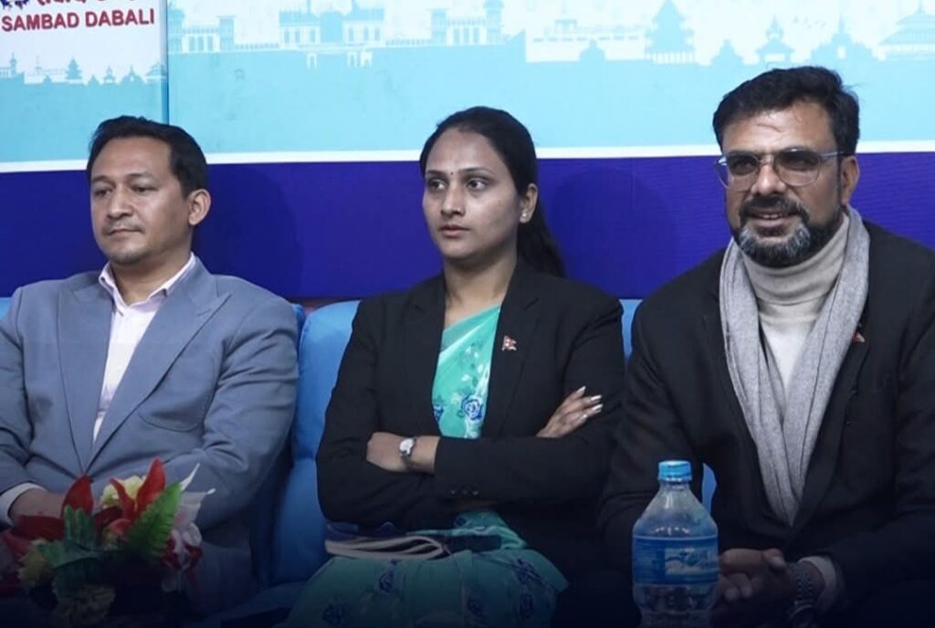 रास्वपा परित्याग गरेका नेताहरूले गरे देश बुझेका पुराना व्यक्तिलाई मत दिन अाग्रह