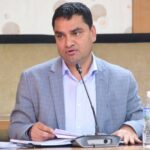 प्रेस स्वतन्त्रतामाथि प्रश्न उठाउँदै पत्रकार पक्राउको विरोधमा उत्रिए कांग्रेस महामन्त्री पौडेल
